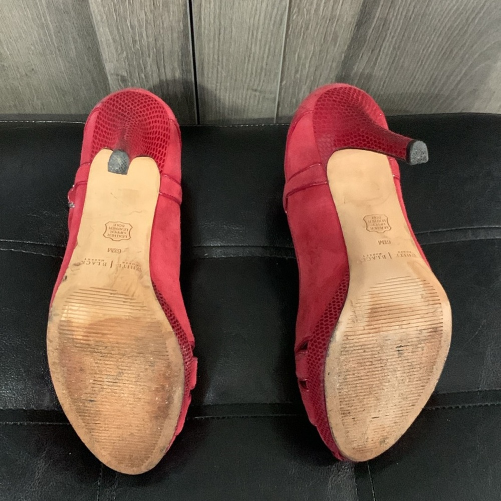White House Black Market Red Suede & Faux Snake Skin Open Toe Shoe Size 6.5M - Picture 11 of 12